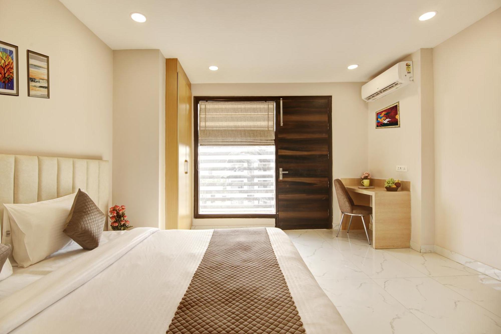 Limewood Stay - Fortis Hospital Gurgaon Exterior photo