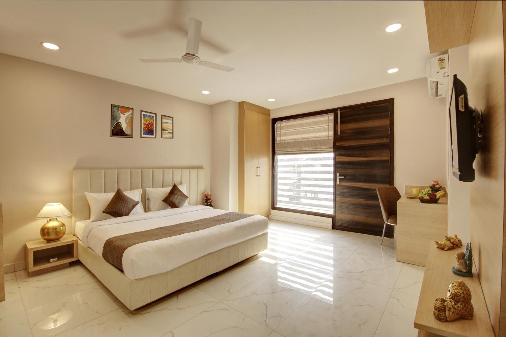 Limewood Stay - Fortis Hospital Gurgaon Exterior photo