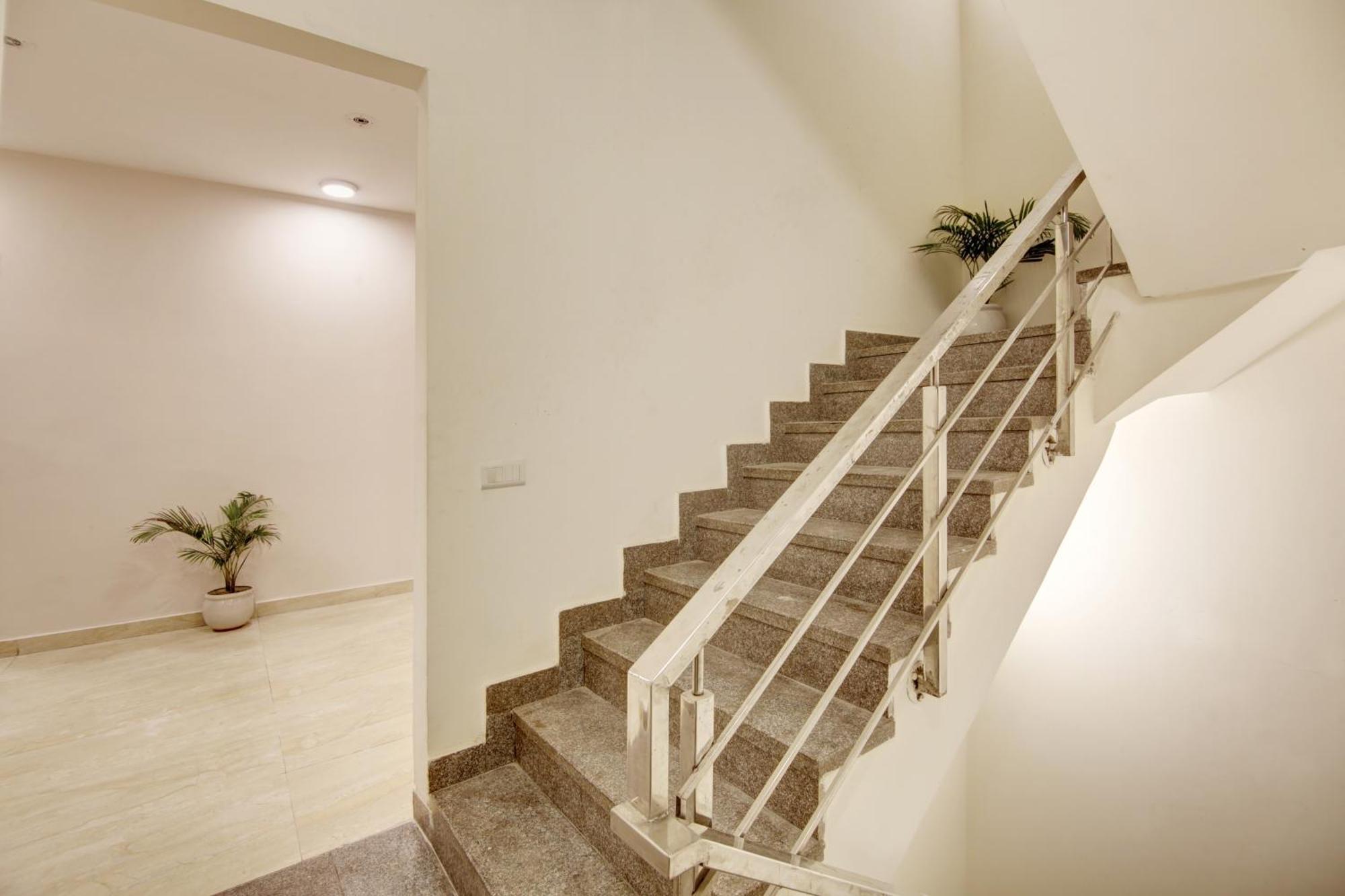 Limewood Stay - Fortis Hospital Gurgaon Exterior photo