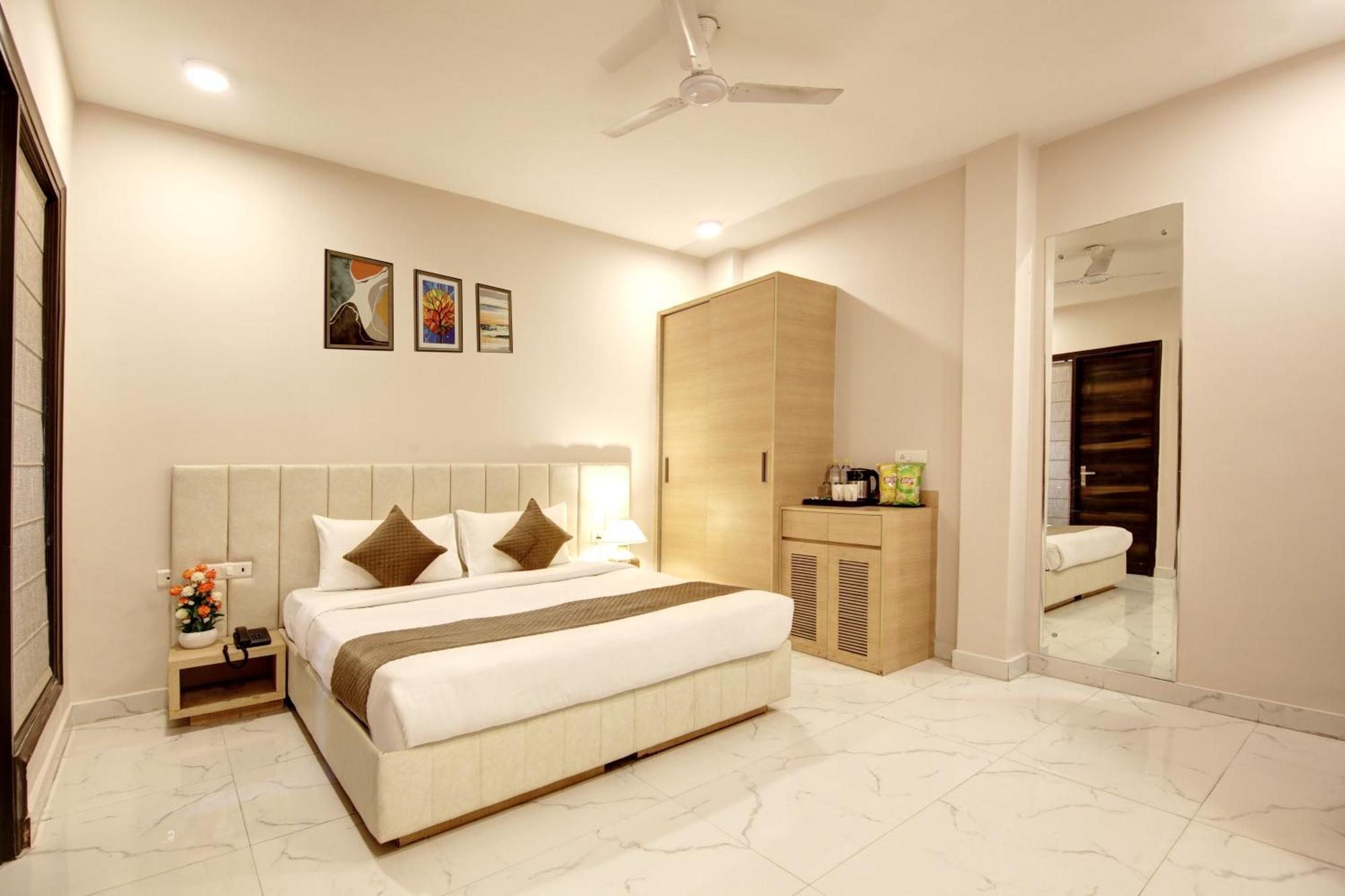 Limewood Stay - Fortis Hospital Gurgaon Exterior photo